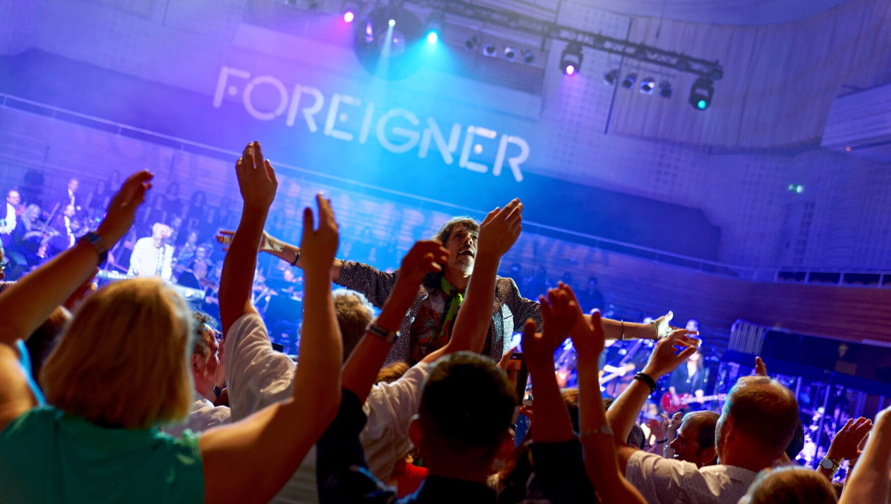 The retro festival foreigner hotel schweizerhof luzern 5